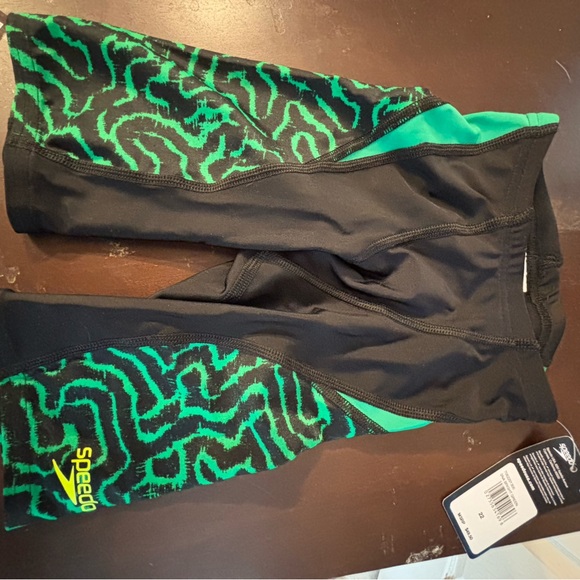 Speedo Black and Green Swim Jammers - Picture 1 of 3